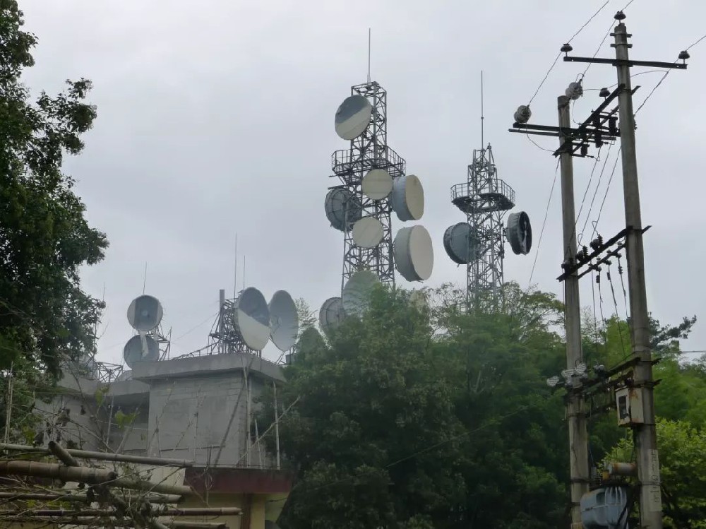 中华人民共和国通信行业标准微波站防雷与接地设计规范